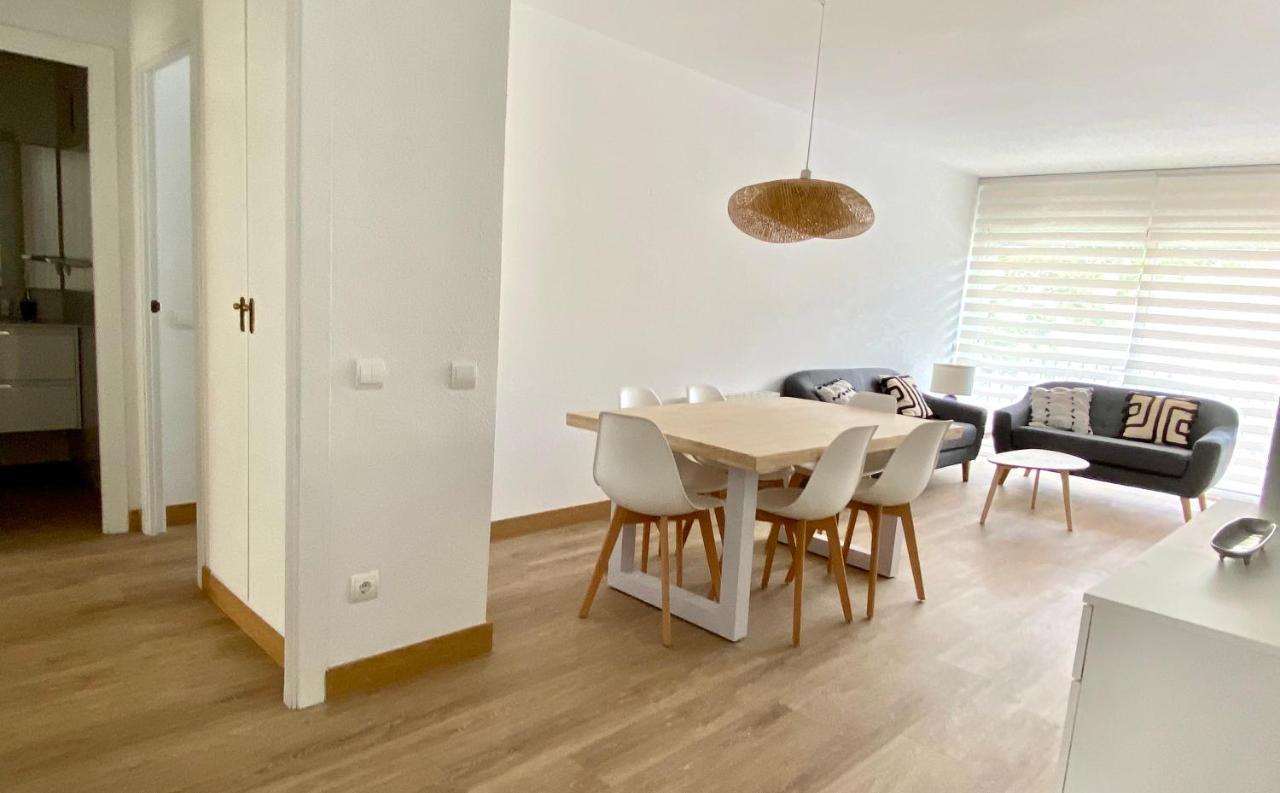 Apartamento Con 3 Habitaciones, Terraza Y Jardin Comunitario Con Piscina En Sant Antoni De Calonge Exteriör bild