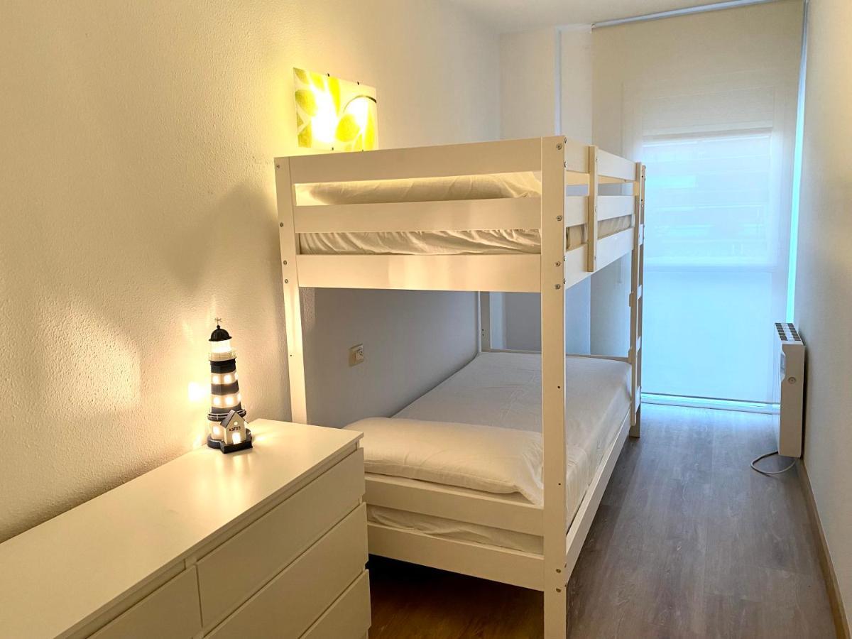 Apartamento Con 3 Habitaciones, Terraza Y Jardin Comunitario Con Piscina En Sant Antoni De Calonge Exteriör bild