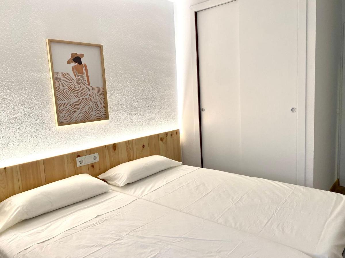 Apartamento Con 3 Habitaciones, Terraza Y Jardin Comunitario Con Piscina En Sant Antoni De Calonge Exteriör bild